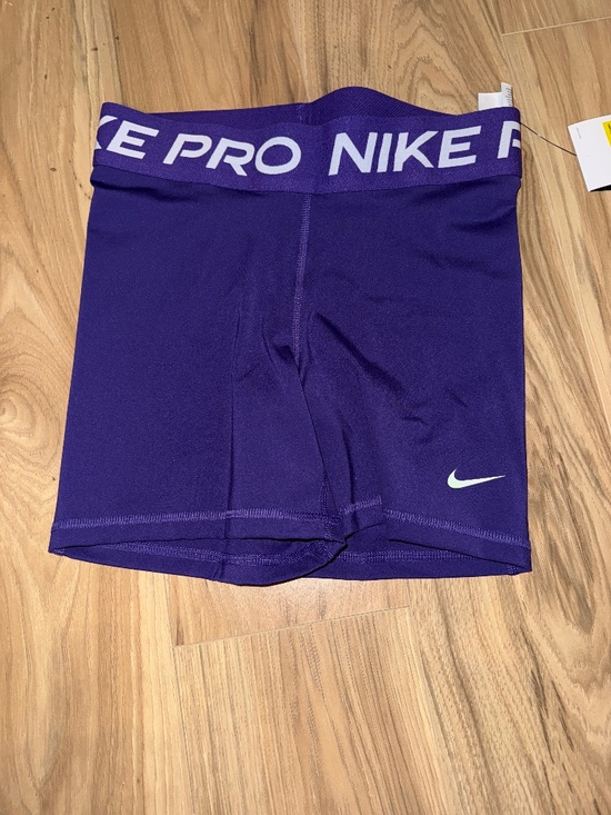 Nike Pro 5" Purple Shorts - Picture 1 of 4